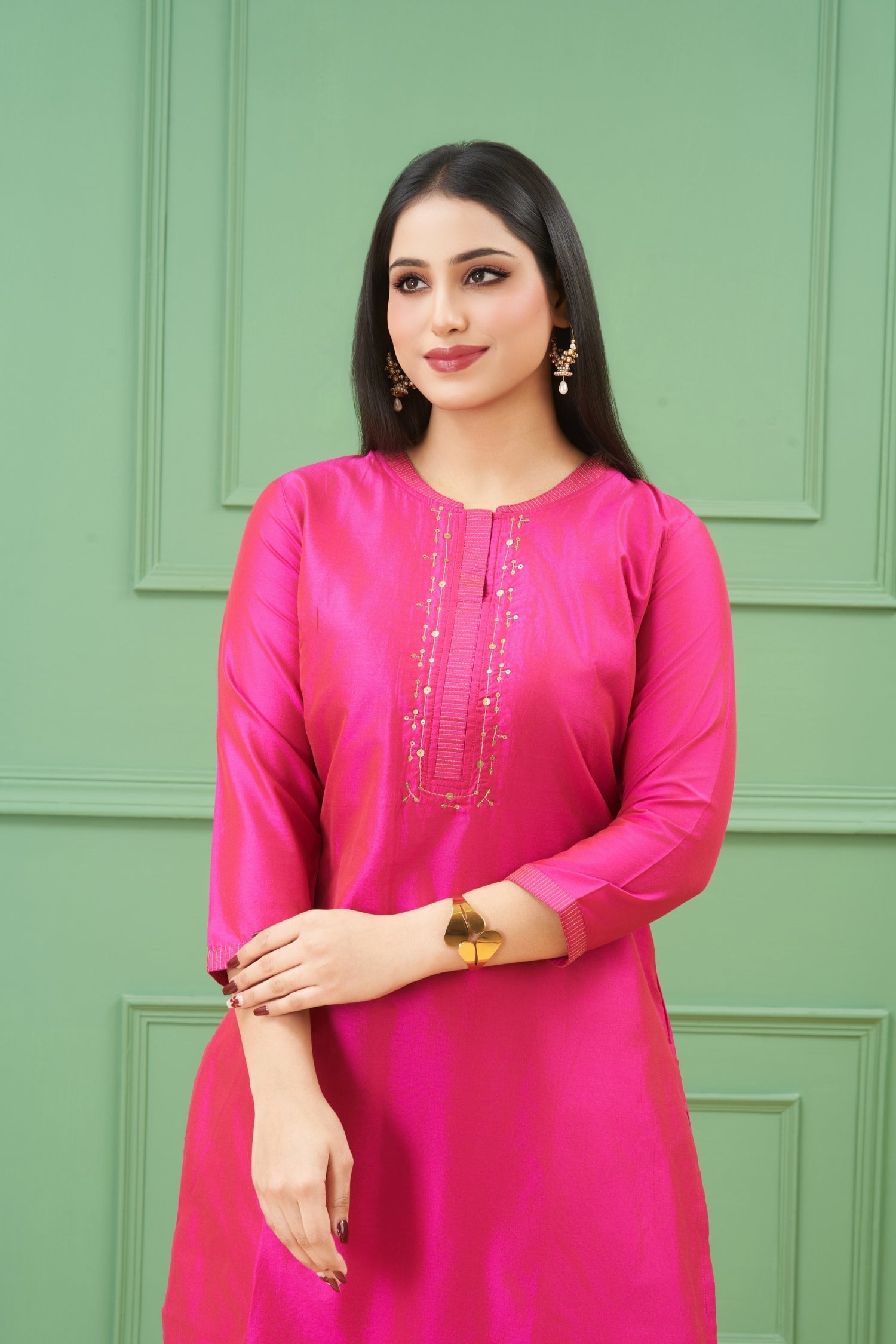 Sitara Magenta Kurta Set