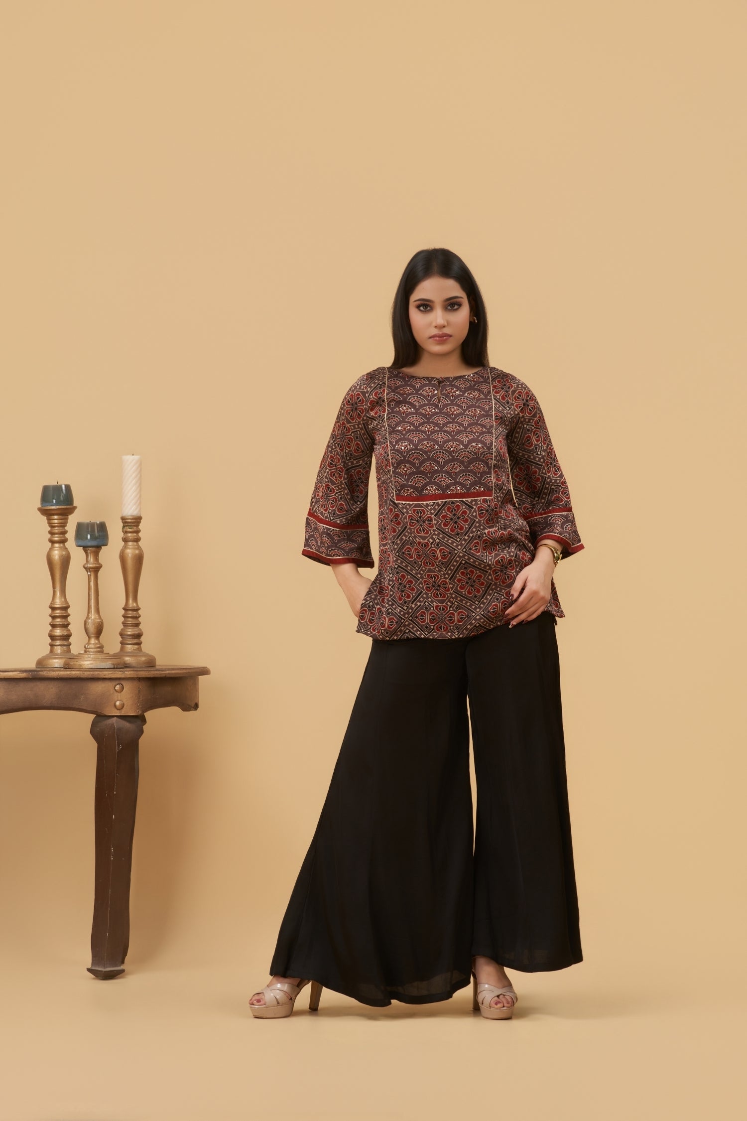 Zoya Ajrakh Short Top