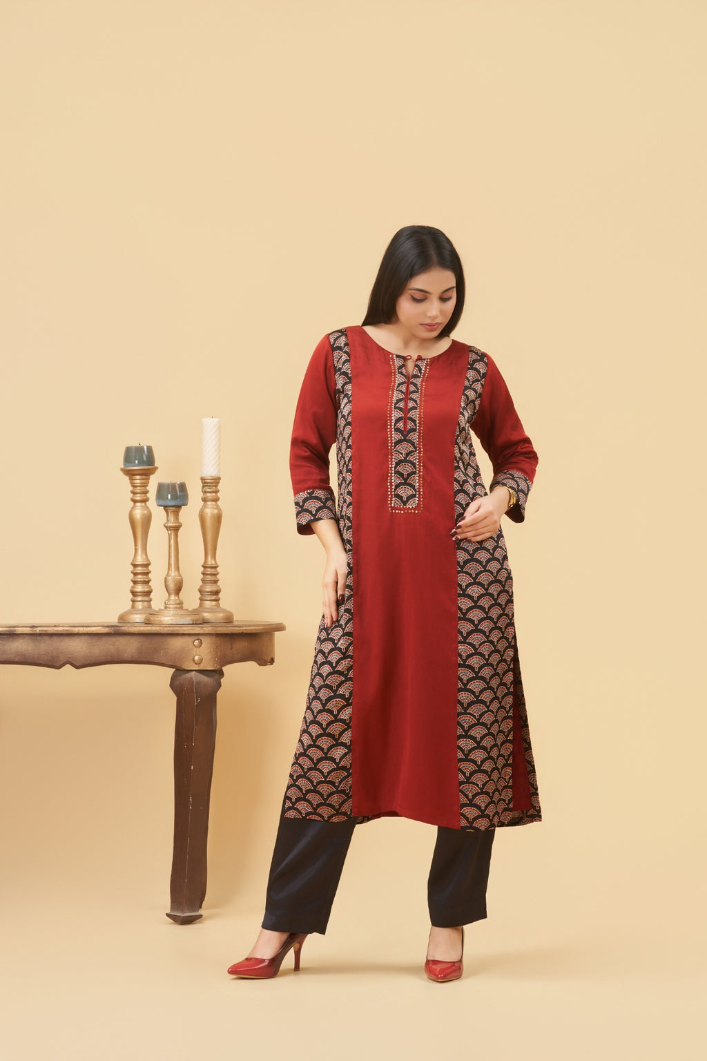 Ira Embroidered Kurta